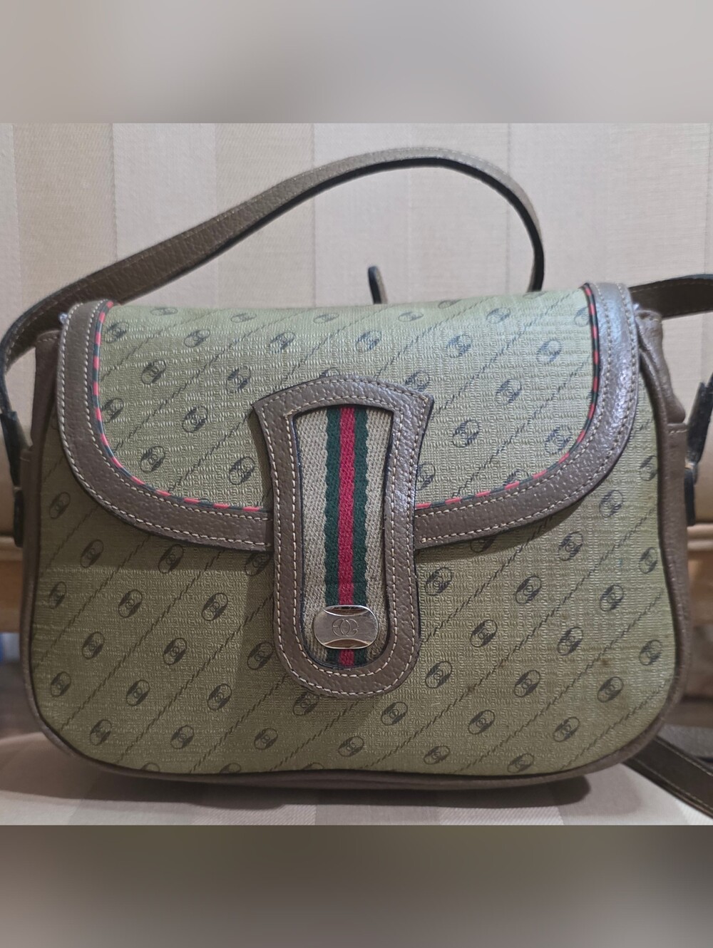 VINTAGE GUCCI ACCESSORY COLLECTION, HANDBAG, PURSE CROSS BODY